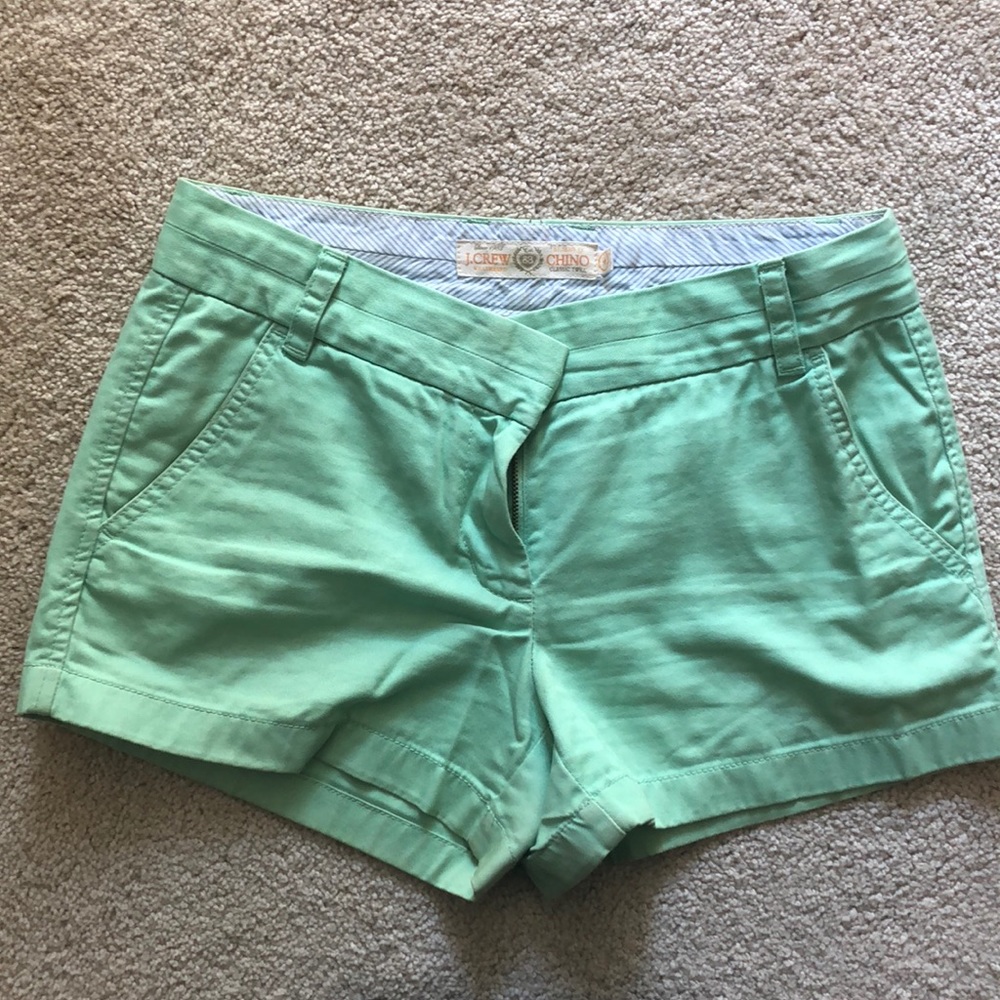 J. Crew chino shorts in light green, sz 4